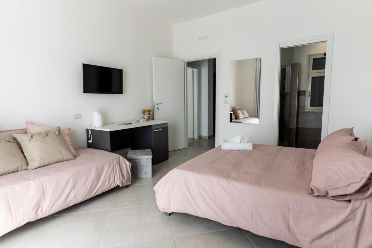 Teddu B&B จีอาร์ดีนี นักซอส ภายนอก รูปภาพ